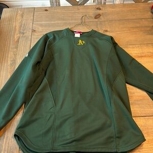 Oakland A’s Majestic sweatshirt